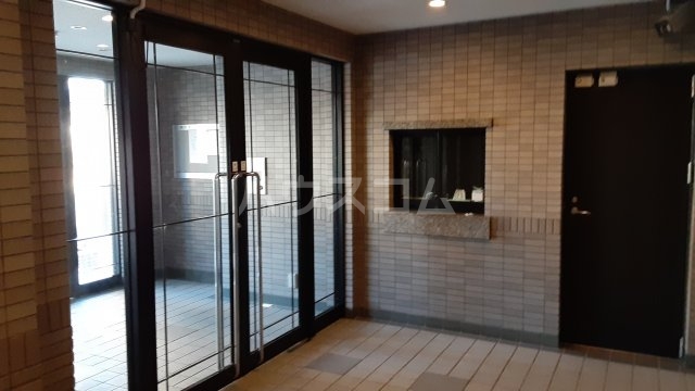 3/5 エントランス