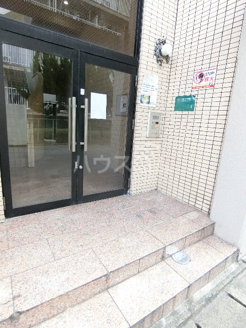 19/24 エントランス