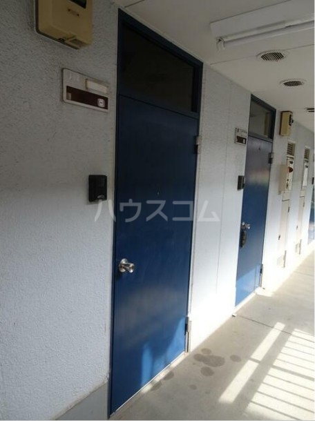 17/20 エントランス