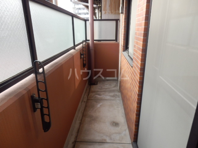 13/22 バルコニー