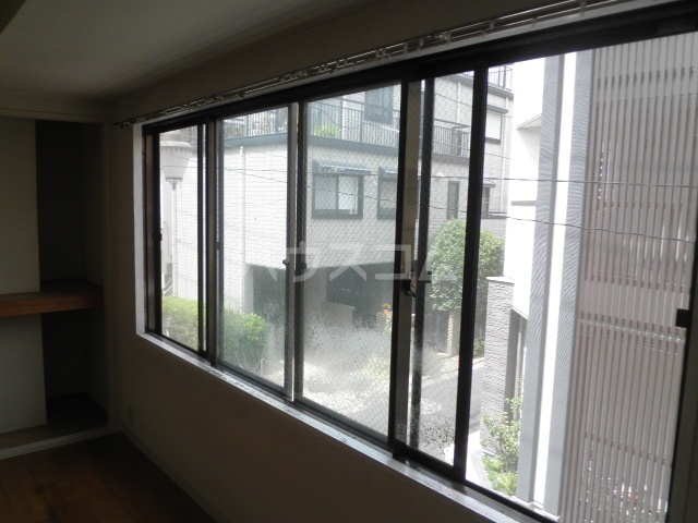 20/30 バルコニー