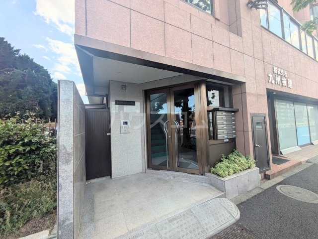 21/29 エントランス