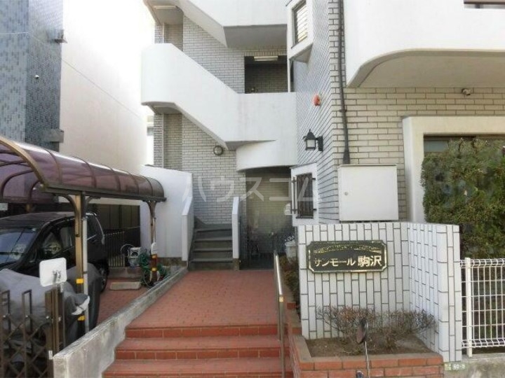 16/26 エントランス