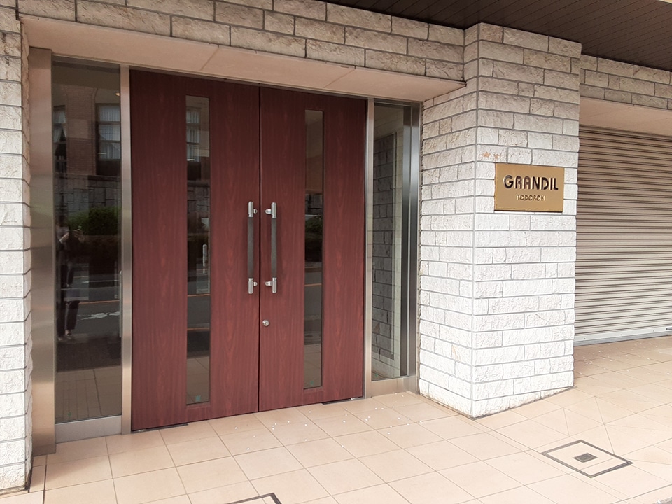 2/10 エントランス