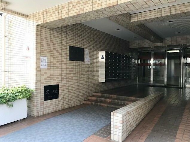 15/25 エントランス