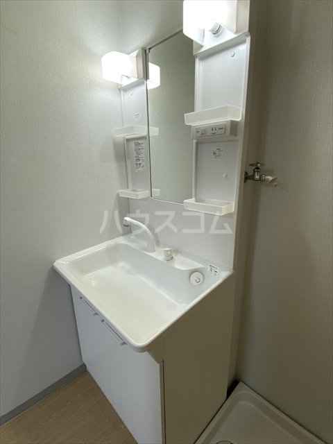 13/30 洗面