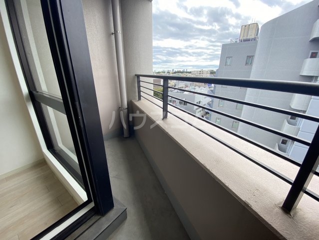 15/27 バルコニー