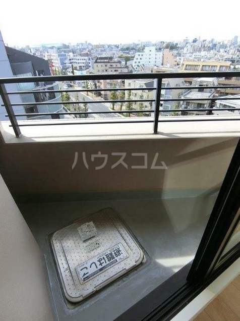 20/30 バルコニー