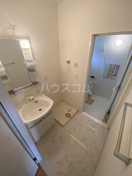 17/30 洗面