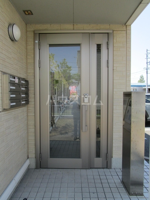 2/11 エントランス