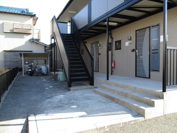 22/29 エントランス