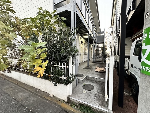 21/24 エントランス