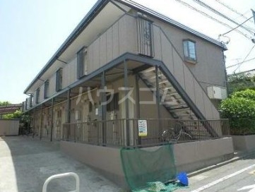 15/22 エントランス