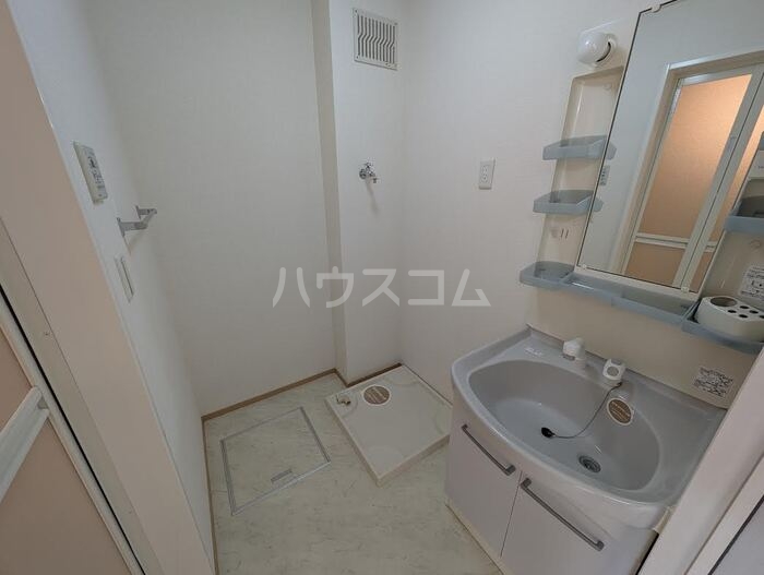 14/30 洗面