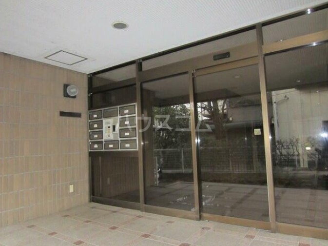 13/24 エントランス