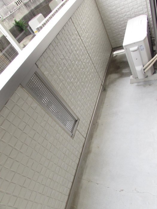 15/27 バルコニー