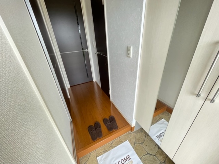 5/23 玄関