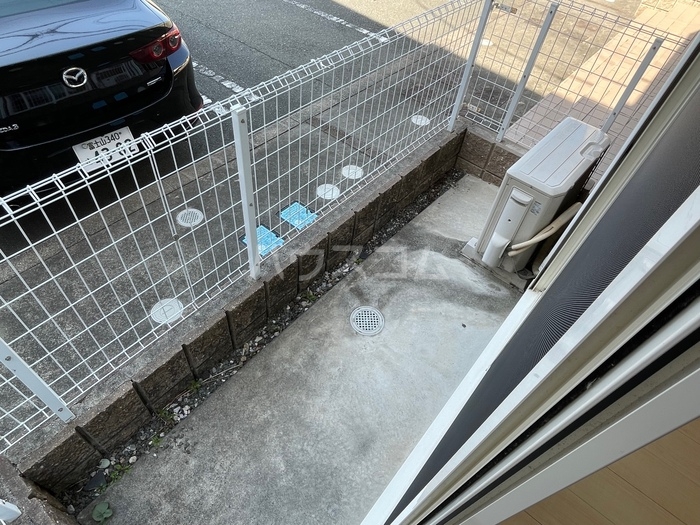 14/27 バルコニー