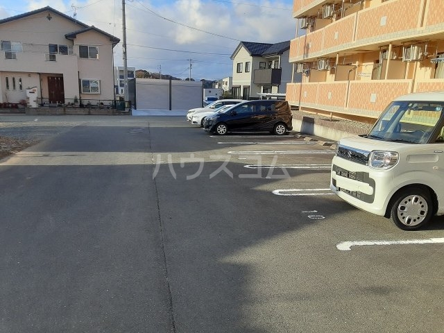 26/30 駐車場