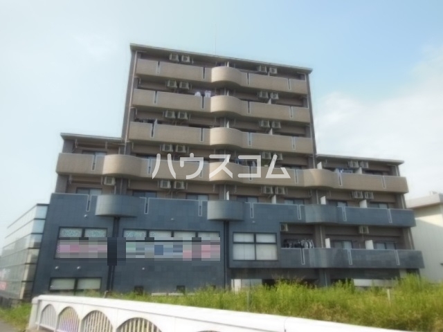 1/8 外観