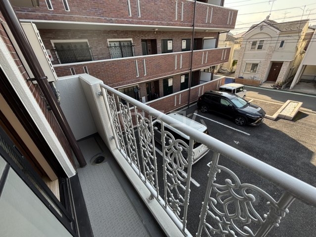 18/30 バルコニー