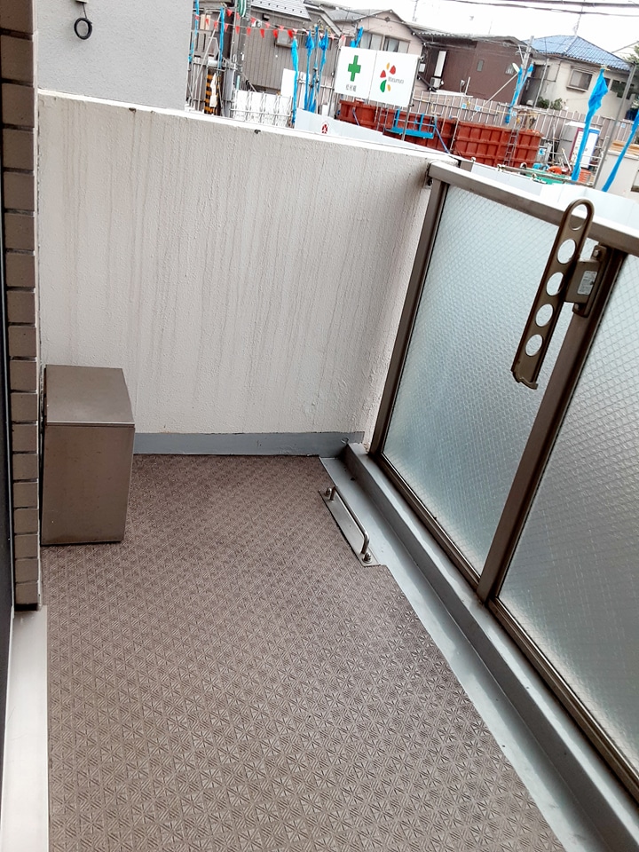 19/30 バルコニー