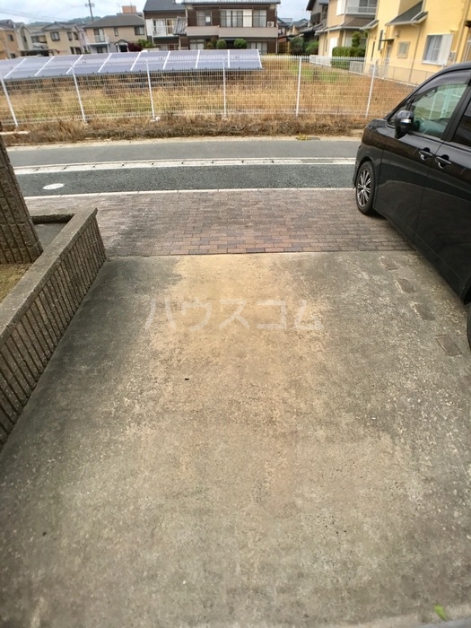 15/25 駐車場
