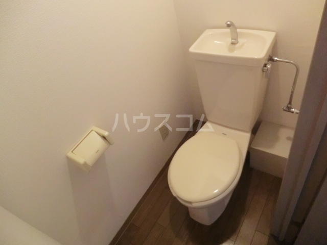 16/30 トイレ