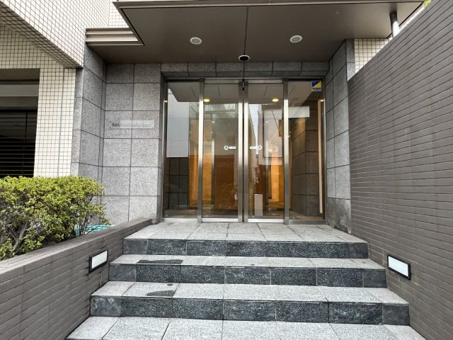 21/24 エントランス