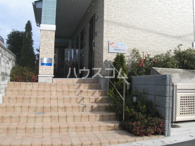 14/19 エントランス