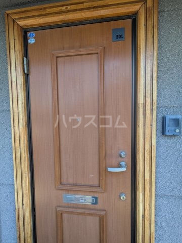 19/29 エントランス