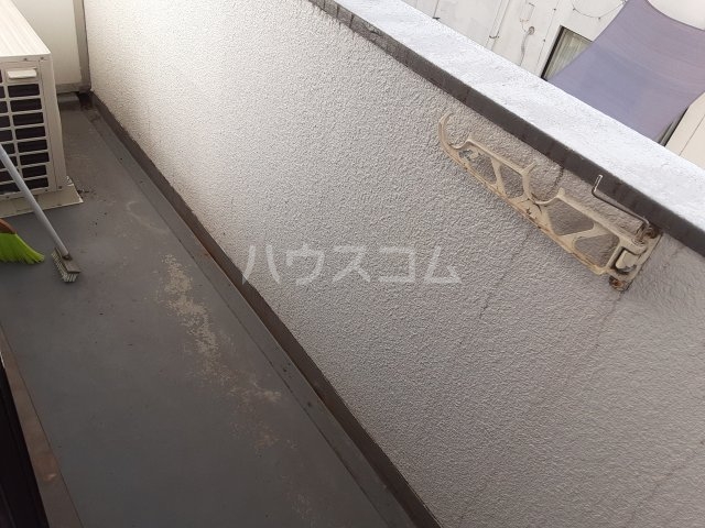 19/30 バルコニー