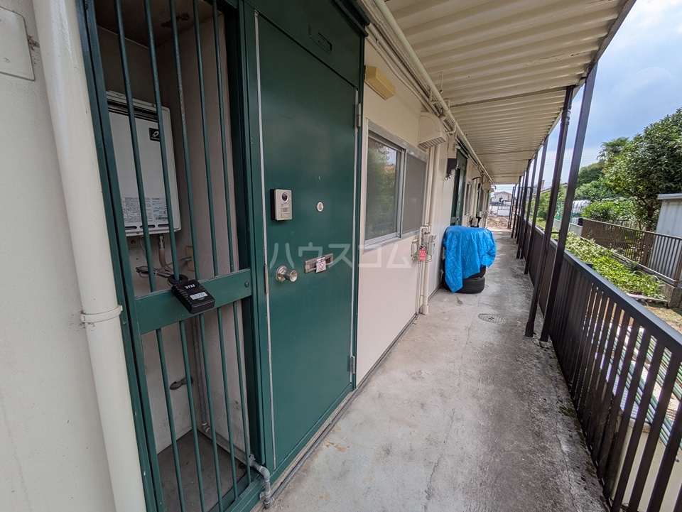 15/18 エントランス