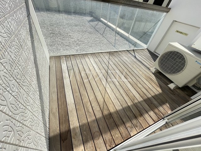 15/30 バルコニー