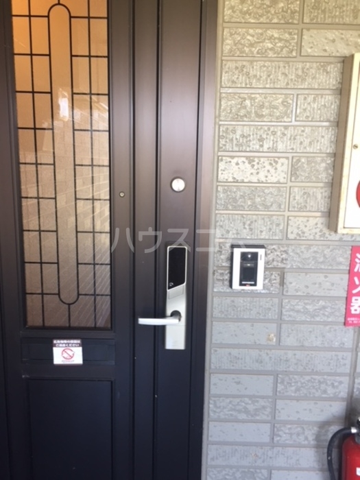 15/25 エントランス