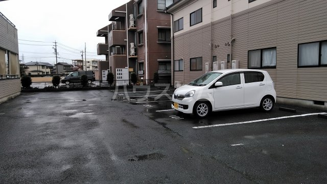 11/19 駐車場