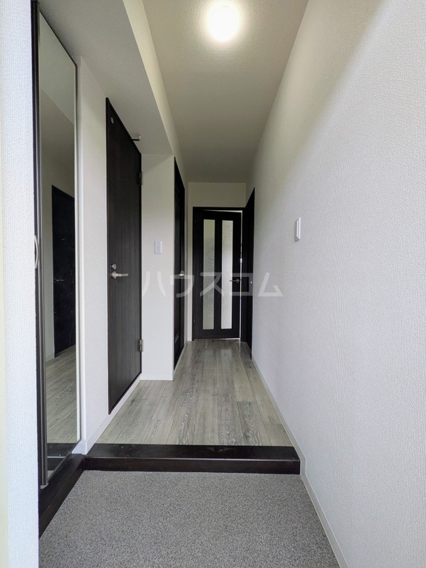 17/21 エントランス