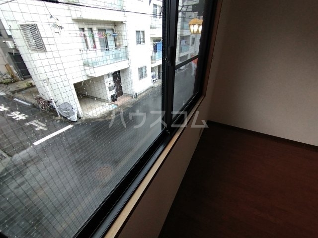 16/25 バルコニー