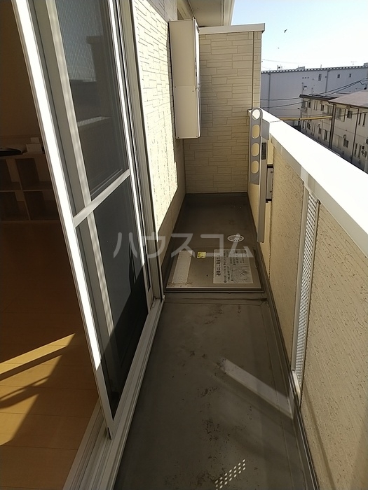 13/26 バルコニー