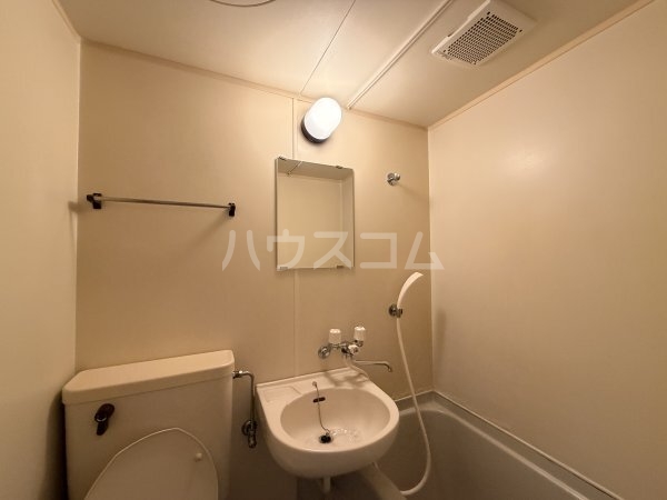 13/30 洗面