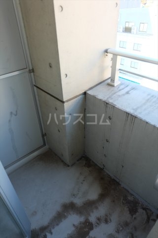 13/30 バルコニー