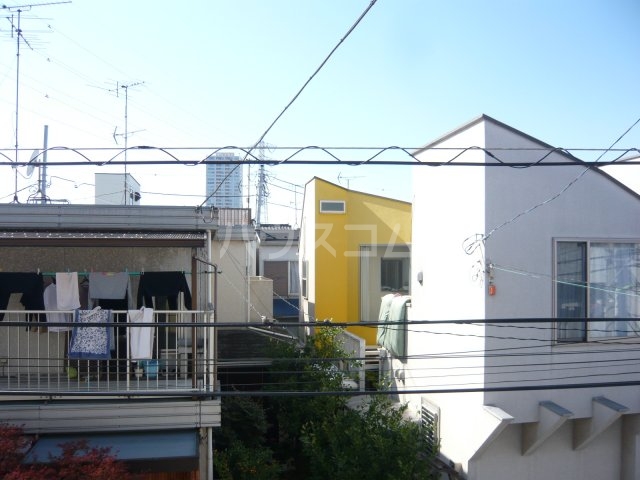 20/30 バルコニー