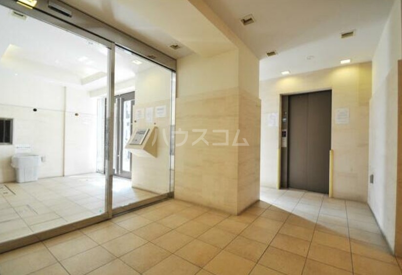 14/24 エントランス