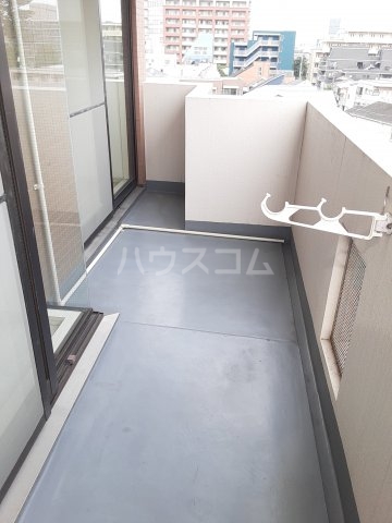 20/30 バルコニー