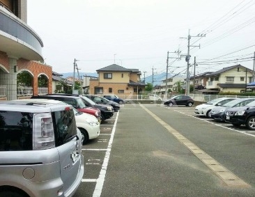 14/17 駐車場