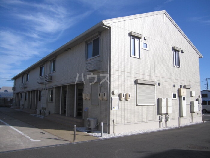 15/26 エントランス