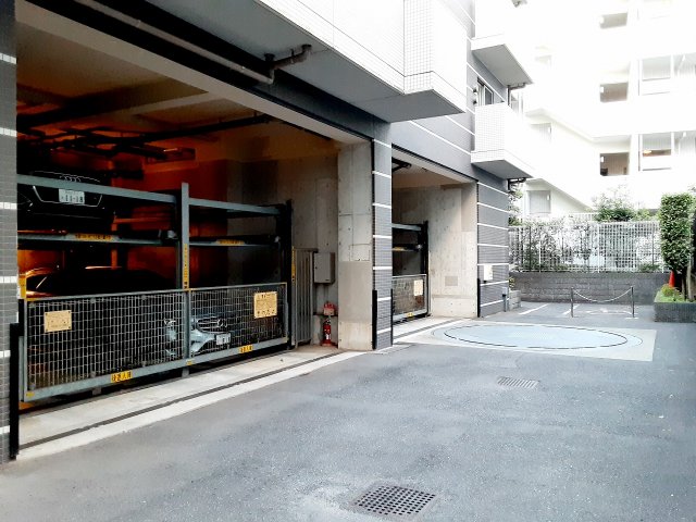 29/30 駐車場