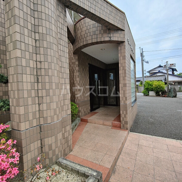 2/13 エントランス