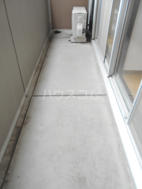 13/26 バルコニー