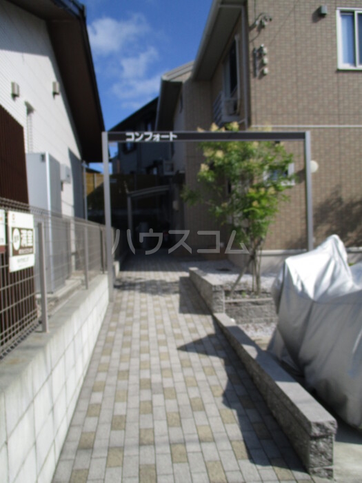 17/24 エントランス